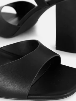 Femme Primark Chaussures À Talons|Chaussures à Talons Carrés Et Bride Incurvée Coupe Large